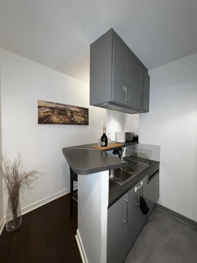 Superbe 2 Chambres Proche Montmartre Paris Extérieur photo